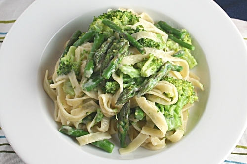 Tagliatelle with brocolli, asparagus and a smoked cheddar sauce